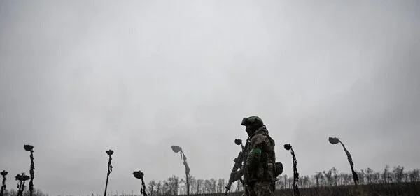 رپورٹ کے مطابق 2027 میں یوکرین کی فوجی اخراجات روزانہ 473 ملین ڈالر تک پہنچ سکتے ہیں