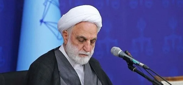 ایران کے عدلیہ کے سربراہ نے ٹرمپ کو آبنائے ہرمز میں مہم جوئی سے خبردار کیا