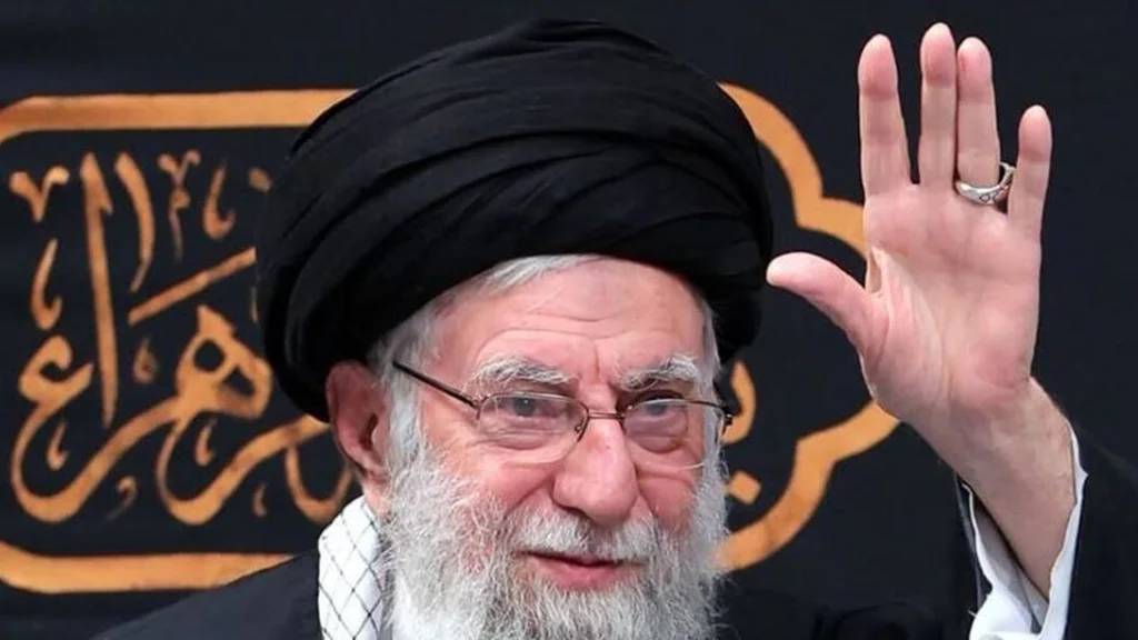آئی آر جی سی سربراہ نے خامنہ ای کی نماز جنازہ میں شرکت پر لاکھوں افراد کا شکریہ ادا کیا