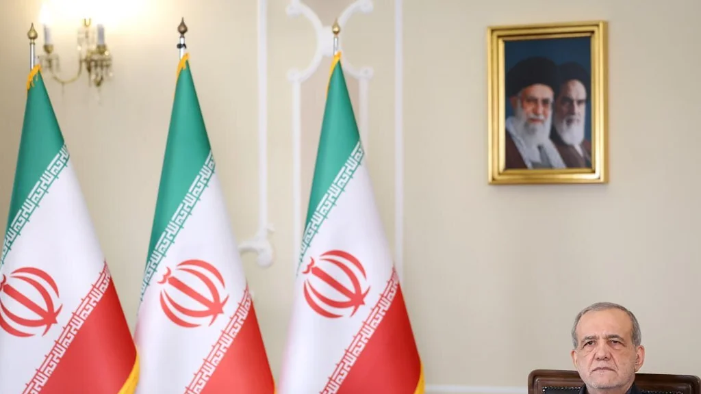 پزشکیان: ایران مذاکره چاہتا ہے لیکن اپنی دفاعی صلاحیتوں سے دستبردار نہیں ہوگا