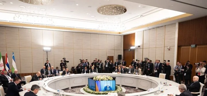 Iran's First Vice President Aref Signals Readiness for Long-Term Partnership with EAEU
