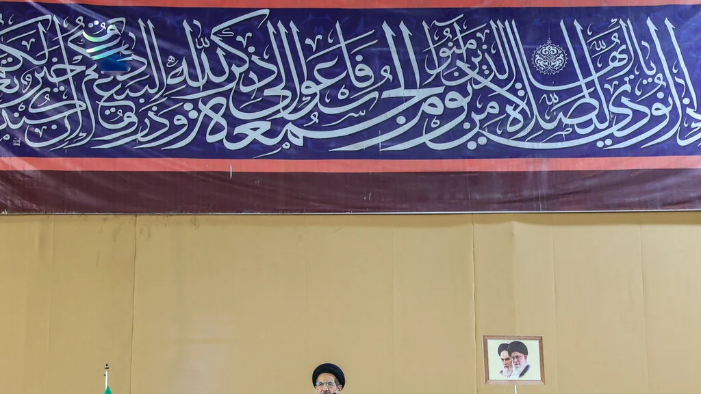 تہران کے جمعہ خطیب کا کہنا ہے کہ امریکی انخلاء عالمی طاقت میں تبدیلی کا اشارہ ہے