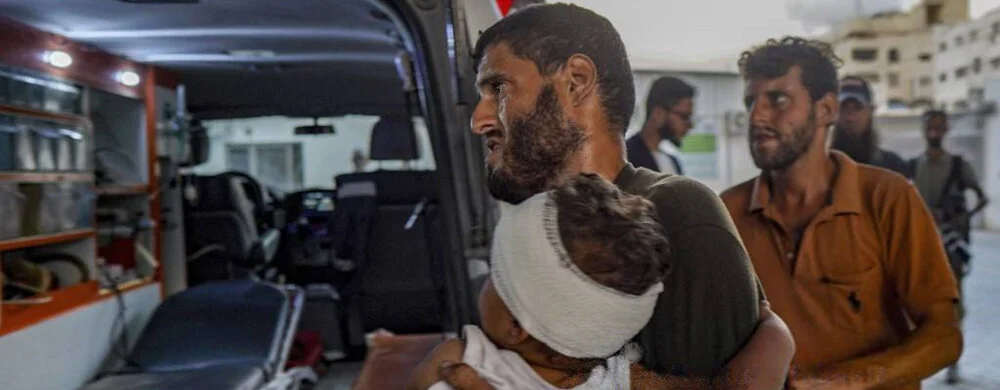 غزہ میں موٹرسائیکل پر اسرائیلی حملوں میں درجنوں زخمی