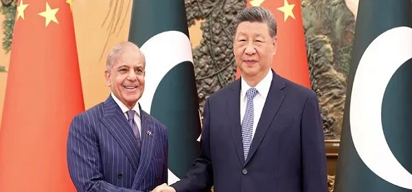 شی جن پنگ نے شریف کے دورے کے دوران پاکستان کے ساتھ 'ناقابلِ شکست' تعلقات کی تعریف کی