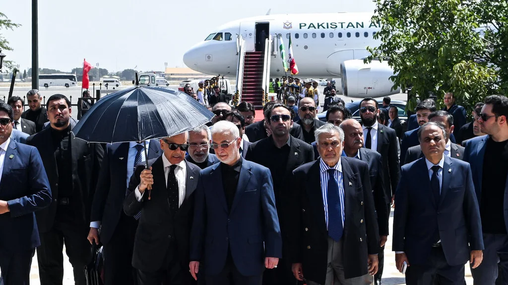 ایران میں رہبر معظم کی نماز جنازہ کے لیے غیر ملکی شخصیات کی آمد