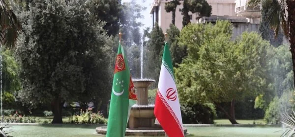 ایران اور ترکمانستان کا سالانہ تجارتی حجم 3 ارب ڈالر تک پہنچانے کا ہدف