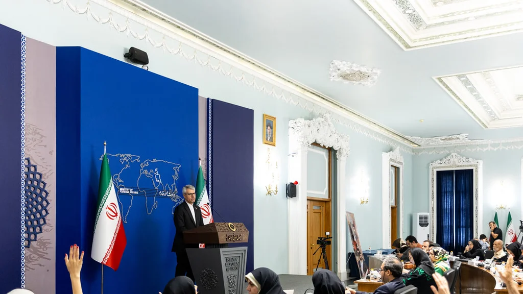 ایران کے دفتر خارجہ کے ترجمان نے علاقائی پیش رفت پر پریس کو بریفنگ دی