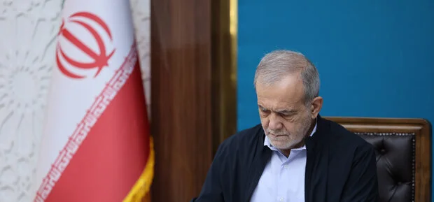 Iran's President Pezeshkian offers condolences to Spain after deadly train collision