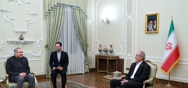ایران اور پاکستان علاقائی صلاحیتوں کے ذریعے اپنی ضروریات پوری کر سکتے ہیں، پزشکیان کا نواز کو پیغام