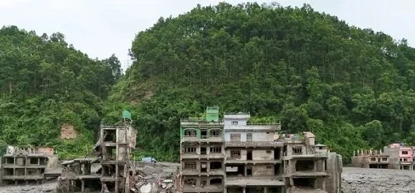 نیپال میں سیلاب سے ہلاکتوں کی تعداد 903 تک پہنچ گئی، 4200 سے زائد لاپتہ