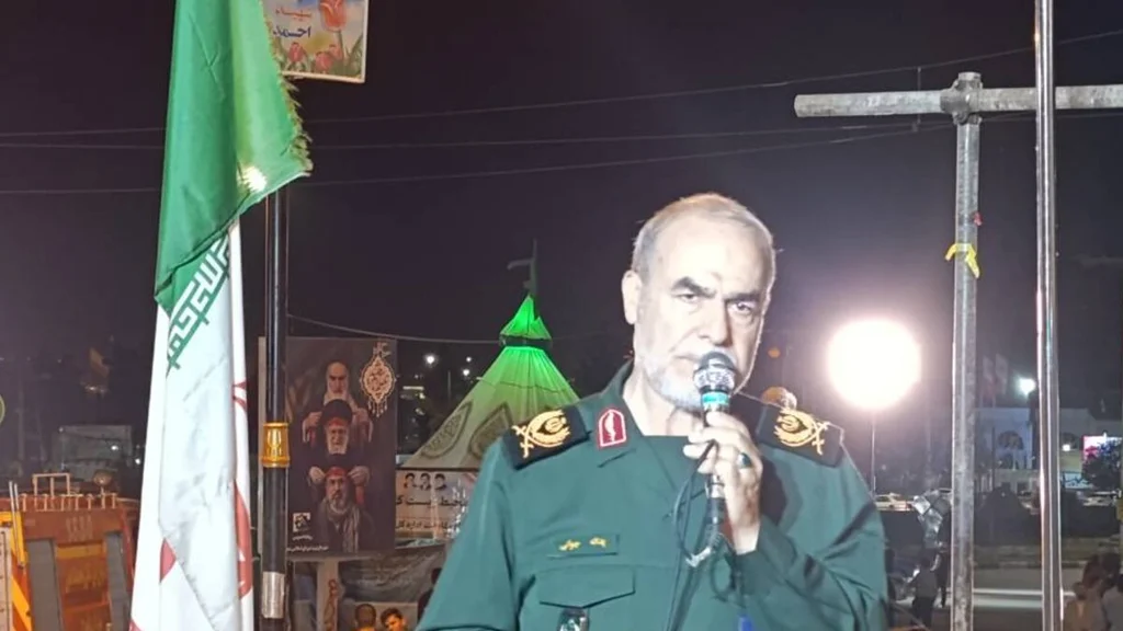 آئی آر جی سی کے افسر کا کہنا ہے کہ امریکہ ہرمز میں ایران کی اسٹریٹجک فتح کو نہیں پلٹ سکتا