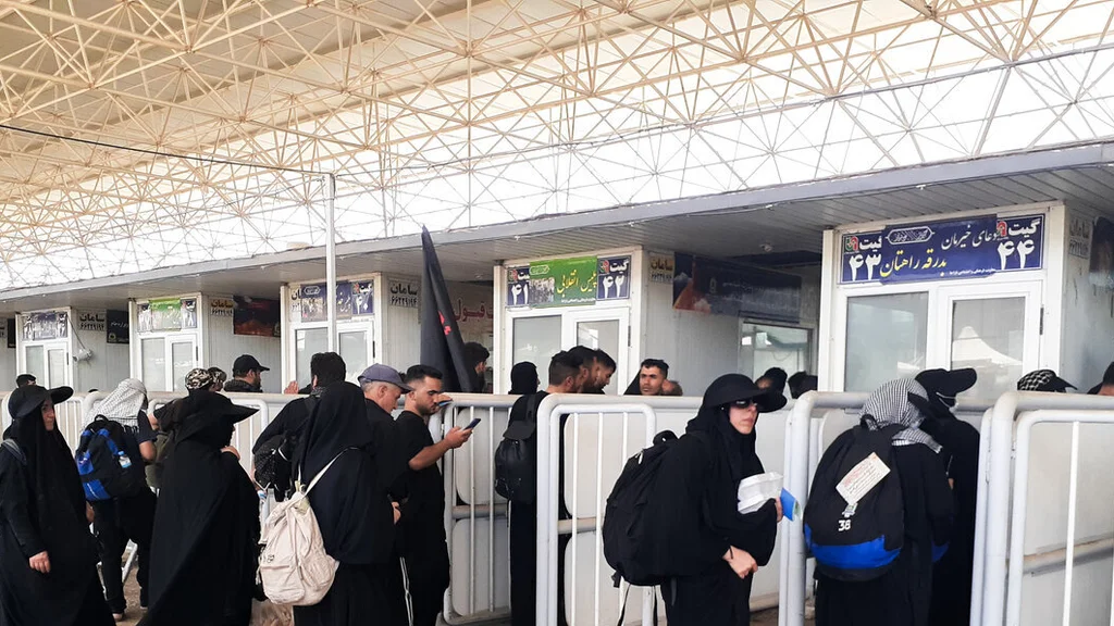 دو ملین اربعین زائرین مہران بارڈر کراسنگ سے گزرے