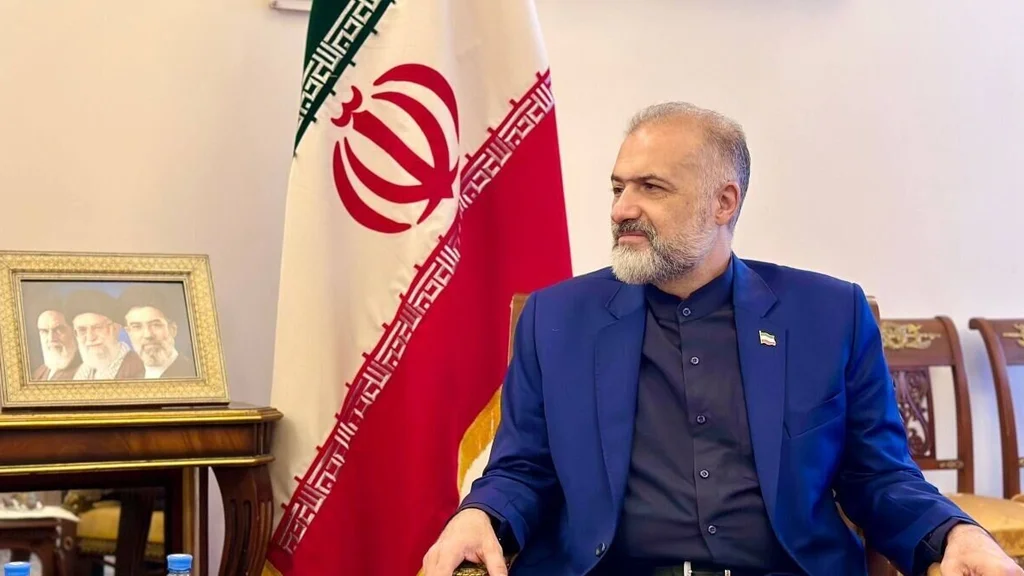 ایران کے سفیر نے میناب اسکول حملے پر 168 دن کی عالمی خاموشی پر تنقید کی