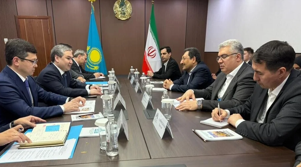 ایران اور قازقستان نے مشترکہ صنعتی منصوبوں کو فروغ دینے پر اتفاق کیا