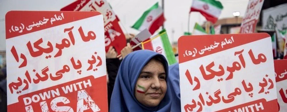 ایران نے امریکہ مخالف نعروں پر پابندی کی خبروں کو جھوٹا قرار دیا