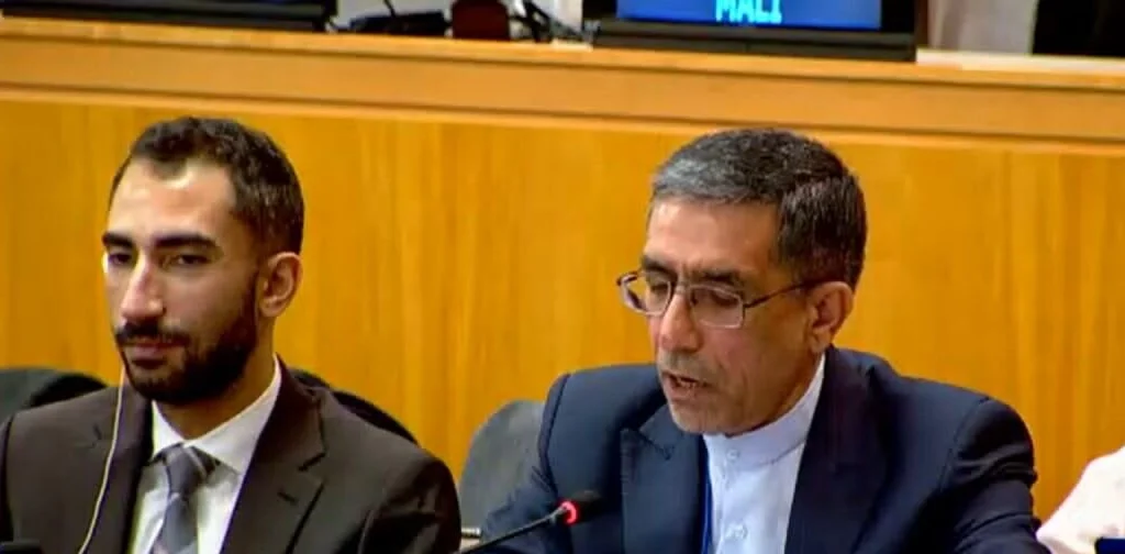 ایران نے یمن کو پروازوں کے ذریعے اسلحہ بھیجنے کے امریکی الزامات مسترد کر دیے
