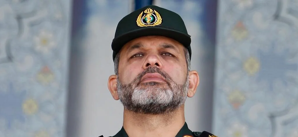 آئی آر جی سی کمانڈر کا کہنا ہے کہ ایران دشمنوں کے سامنے کبھی سر نہیں جھکائے گا