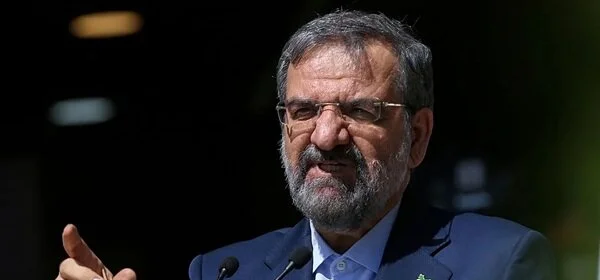 ایران کے قومی سلامتی کونسل کے سیکرٹری نے سفارتی رویے میں اصلاحات کا مطالبہ کیا