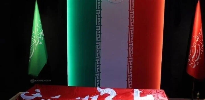 شہید رہبر آیت اللہ خامنہ ای کا جسد خاکی امام خمینی مصلیٰ پہنچ گیا