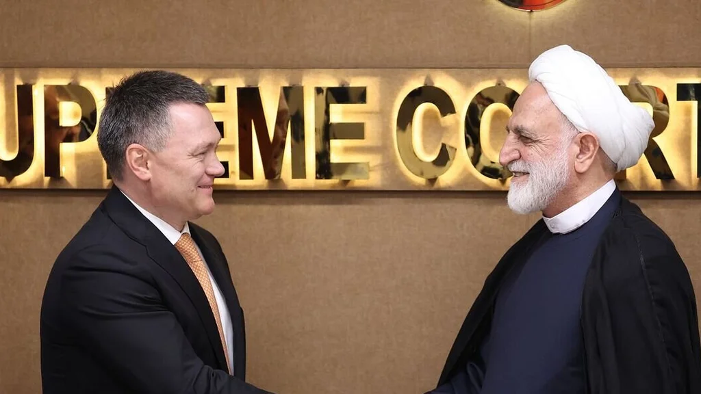 برکس سربراہی اجلاس کے موقع پر بھارت میں ایران اور روس کے عدالتی حکام کی ملاقات