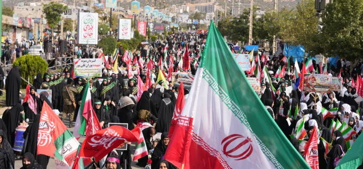Large-scale Janfada volunteer exercise held in Arak, central Iran